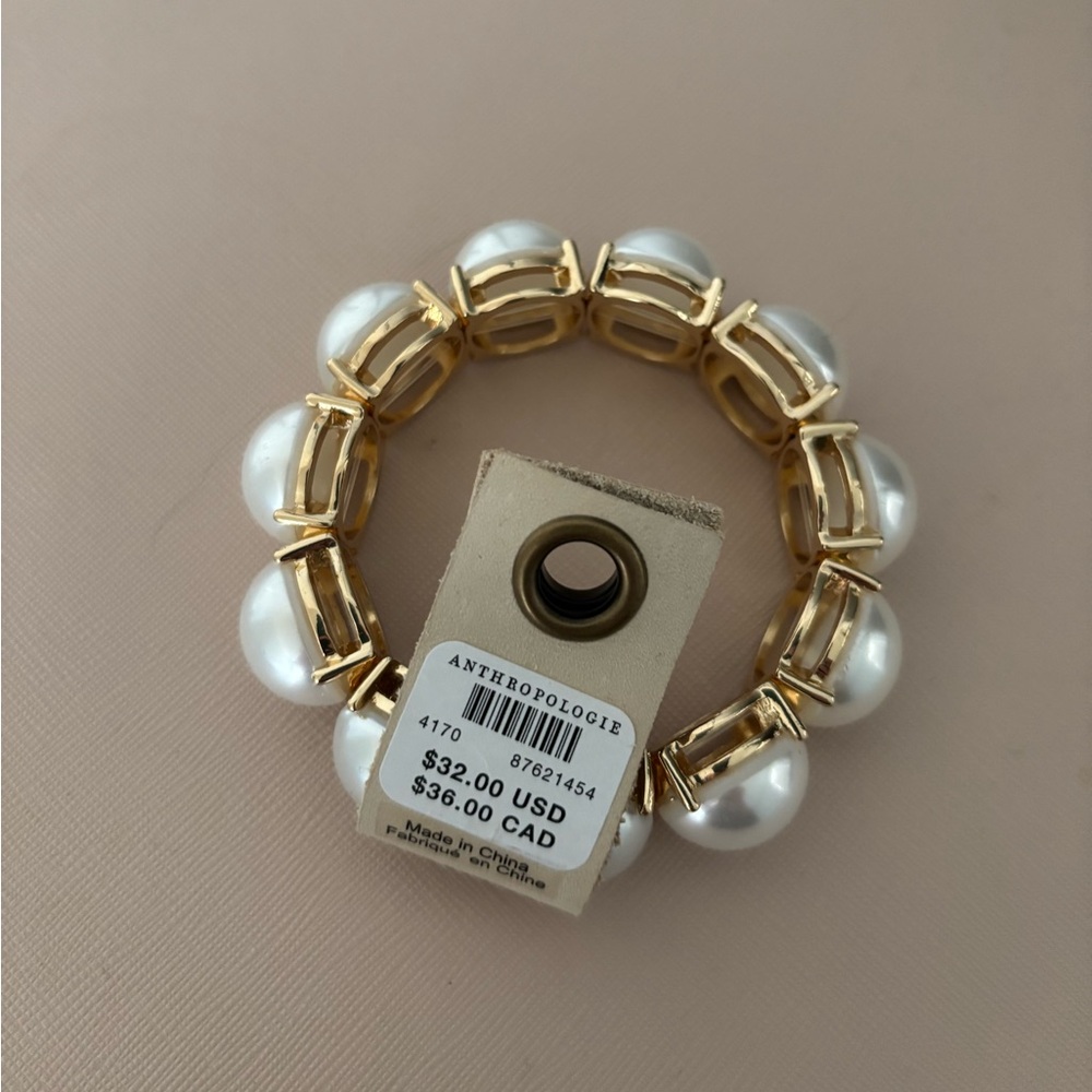 Anthropologie Gold and White Pearl Bracelet New with Tags - Picture 2 of 2
